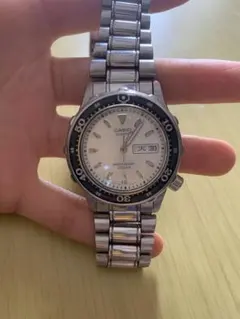 CASIOカシオ ダイバー腕時計MD-715のサムネイル