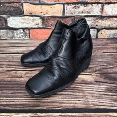 Item thumbnail for item 23399770-10ac-4b75-a41d-097d039ff07e