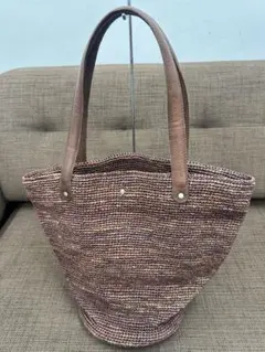 Item thumbnail for item a62bfc9d-22b5-4477-9e14-45d68a5396eb