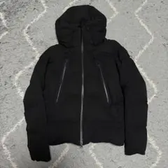 デサントオルテライン 水沢ダウン マウンテニア 黒 L