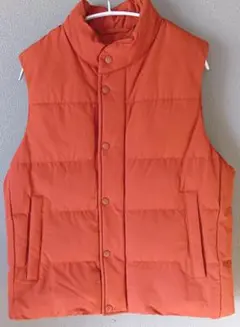 ユニクロ ダウンベスト スタンドカラー　メンズ