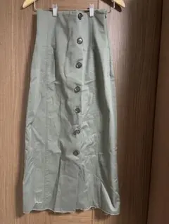 オリーブグリーン ボタン付きタイトスカート サイズ2
