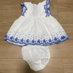GAP 刺繍ワンピース　90 (ブルマ付き)