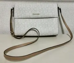 Calvin Klein ショルダーバッグ