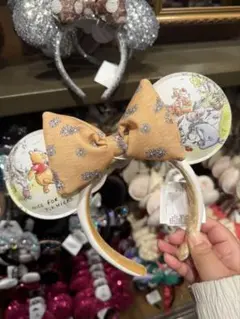 専用　上海ディズニー　くまのプーさんストーリーブック　　カチューシャ　2点 上海ディズニー】くまのプーさんグッズ全35種類まとめ！カチューシャや ヘアアクセサリー