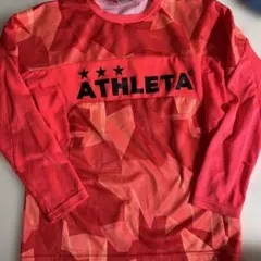 ATHLETA 赤 長袖シャツ 140