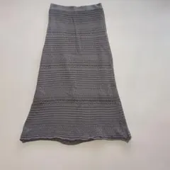 ayane　グレー クロシェ編み ロングフレアスカートのサムネイル