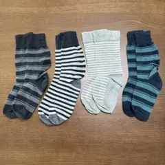 ユニクロ　メンズ　ソックス　25〜27cm対応　ボーダー柄