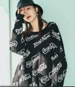 コカコーラ オーバーサイズニット