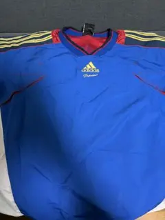 adidas Professional Vネックジャケット
