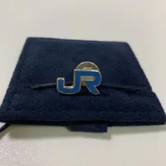 JR西日本 純銀 社章 バッチ ピンバッジ 電車 列車 JRロゴ 青と銀色 2025年最新】JR 西日本 社章の人気アイテム - メルカリ
