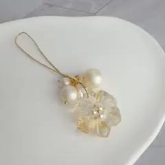 天然石シトリンクォーツ　お花　ストラップ　キーホルダー　さざれ石