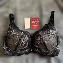 tutuanna ブラック レースブラジャー　E70
