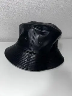 オリジナルレザー調バケットハット