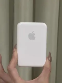 Apple MagSafe バッテリーパック 本体のサムネイル