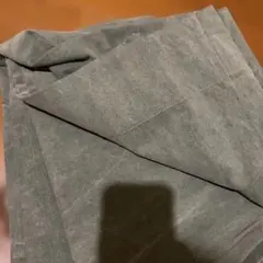モスグリーン カーテン