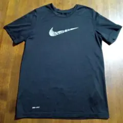 【NIKE】 Tシャツ 黒　150cm相当