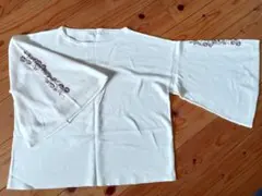 earth　music &ecology　袖刺繍トップス