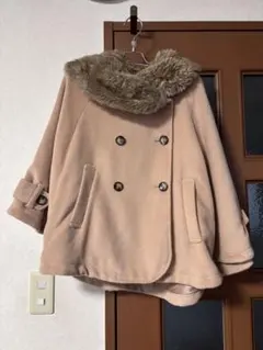 ファー付きポンチョ