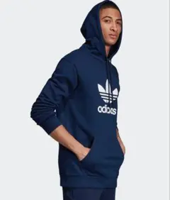 アディダスオリジナルス　プルオーバーパーカー トレフォイル スウェット フーディ