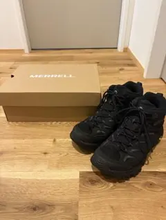 MERRELL メレル トレッキングシューズ ブラックのサムネイル
