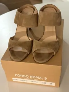 【極美品】 CORSO ROMA, 9 スエードミュール サンダル 38のサムネイル