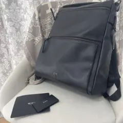 （汚れは中にわずか）TUMI リュック バックパック ブラックのサムネイル