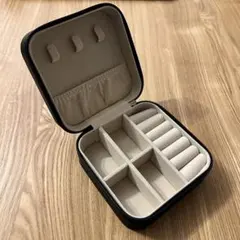 大人気❣️ジュエリー収納ボックス　ブラック　小物入れ　アクセサリーケース