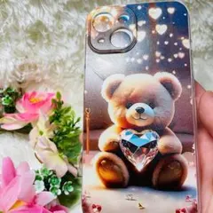 マ*ナ様 新品　スマホケース　iPhone15対応 クマ　可愛い　きれい　軽い