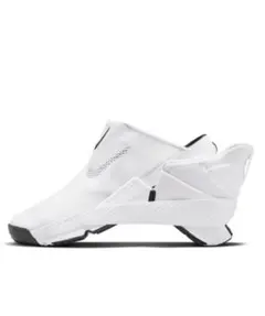 ナイキ　ゴー フライイーズ イージー オン/オフDR5540-102