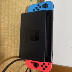 値下げ○ Nintendo Switch 本体 青/赤