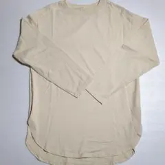 GUベージュ 長袖 Tシャツ クルーネック