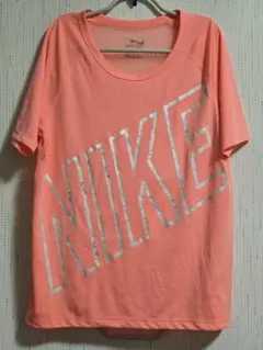 NIKE 半袖トップス コーラルピンク Mのサムネイル