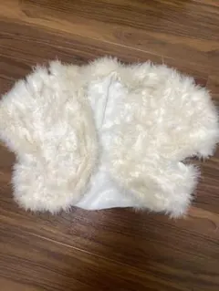 ホワイトファーショール