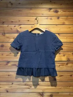 オペークドットクリップ ネイビーフリル付き半袖トップス