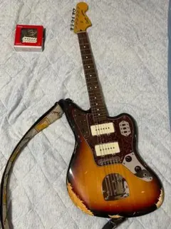Squier Vintage Modified Jaguar レリックカスタム - メルカリ