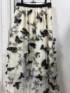 BOUQUET 蝶　ロングスカート アイボリー