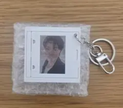 Item thumbnail for item 789c2e50-5591-4228-8f43-cb10431a607a