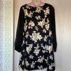 花柄ワンピース　ページボーイ