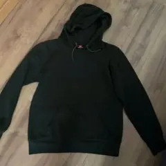 Quiksilver モスグリーン フード付きパーカー Sサイズ 高学年男子も