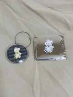 【未使用】ファミリア 缶バッジのサムネイル
