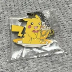ポケモン　ミミッキュ一番くじ　ピカチュウ　メタルチャーム　キーホルダー