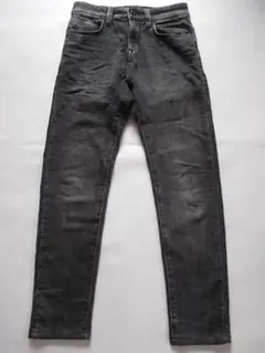 Item thumbnail for item 9f13e000-d0cd-4c4e-816f-8bdee930da2c