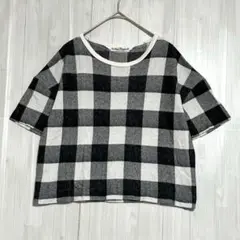 アーバンリサーチ　リネン混 ショート丈チェックニット　黒　白