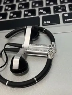 M*e様 B&O バング&オルフセン A8　有線イヤホン Bang & Olufsen A8 イヤホン 有線