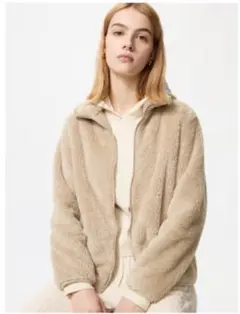 新品 UNIQLO ファーリーフリースフルジップジャケット Lサイズ