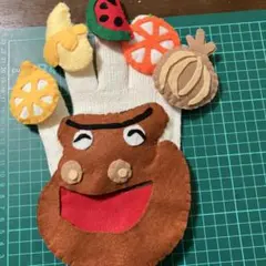 手袋シアター　食いしん坊のゴリラ