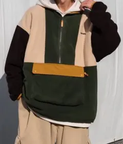 配色切り替えハーフジップフリース