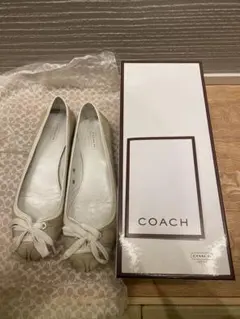 COACH ベージュ フラットシューズ リボン付き