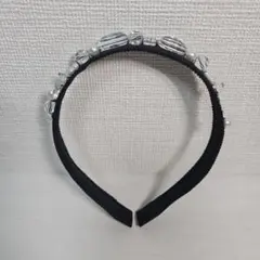 メゾピアノ　黒カチューシャ